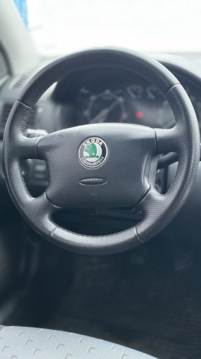 Щкода Октавія тур 1.9тді 2007р