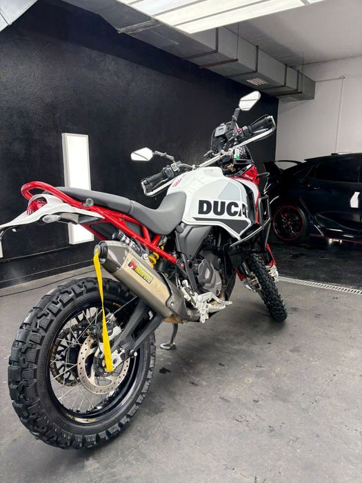 Ducati desert x rally