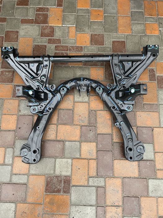 Підрамник передній Tesla MODEL 3 Model Y 1044531-01-B
