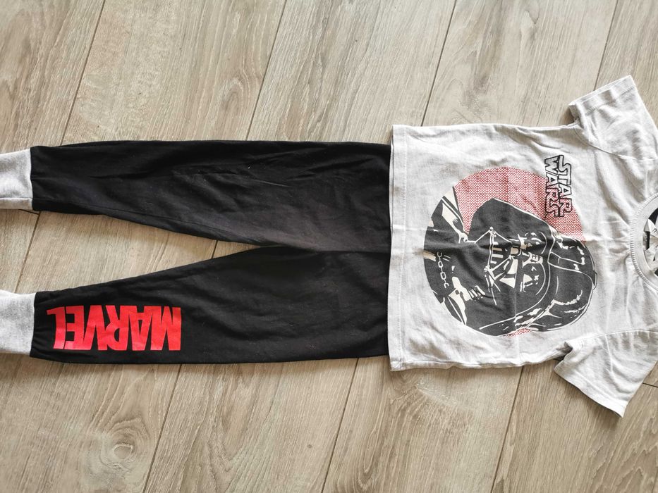 Piżamka dla chłopca na 4 +