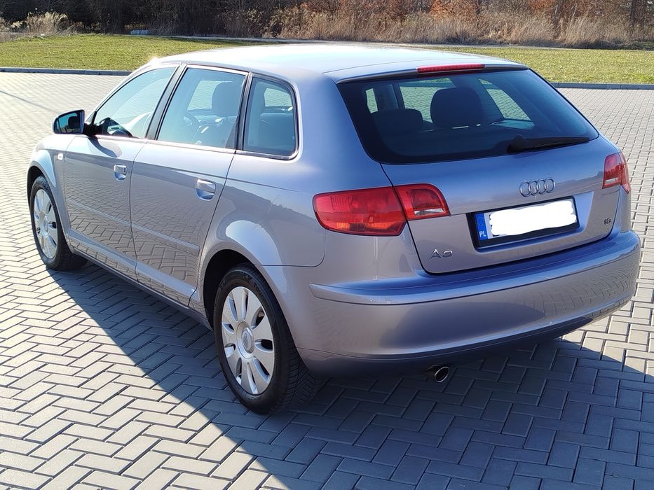 A3 8p 1.6 Benzyna Rok 2005 5 DRZWI 220TYS KM