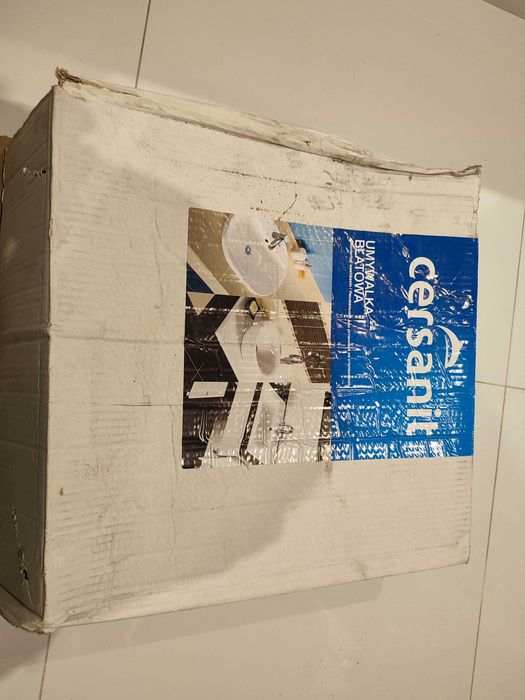 Umywalka łazienkowa Cersanit nablatowa Caspia 44