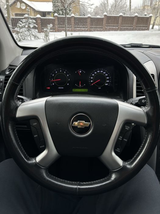 Chevrolet Captiva 2010 рік  51тис.км   рідна фарба стан нового авто