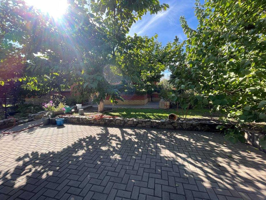 Продаж будинку в Космічному районі