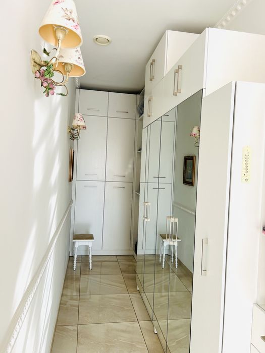 Світлий та в гарному місці будинок Дахнівка