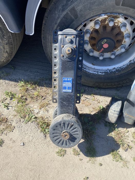 Лапи напівпричіпа