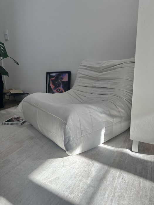 Sofá Poltrona Togo