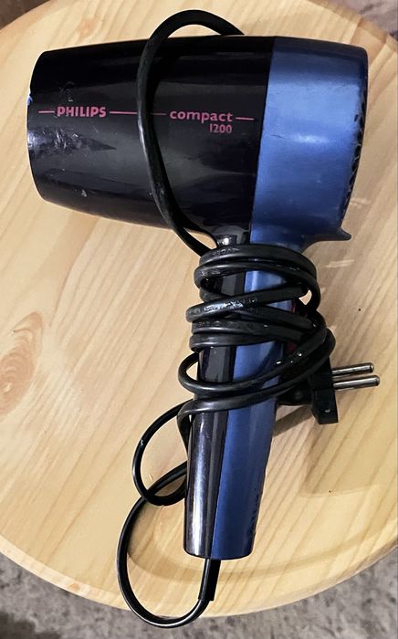 Фен PHILIPS - compact - 1200