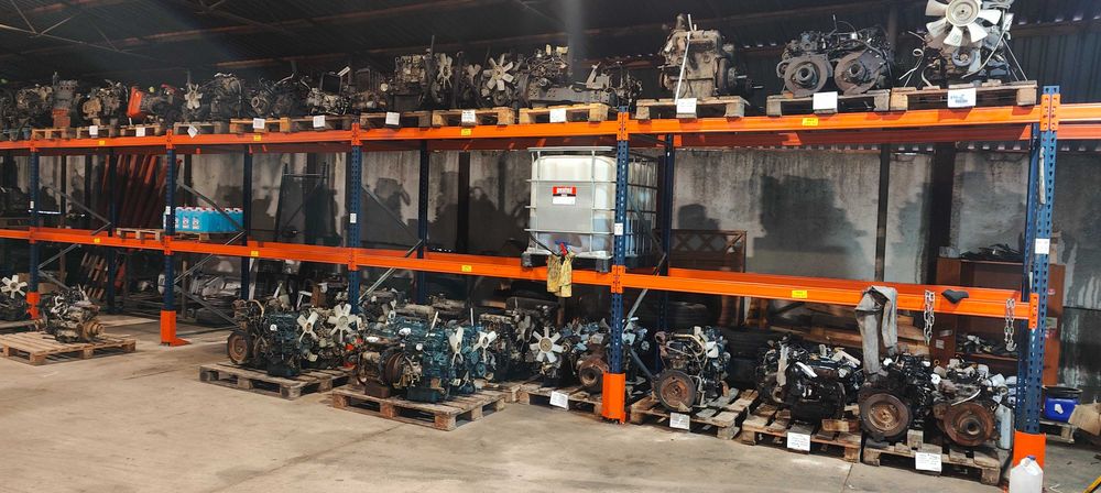 Głowica silnik KUBOTA D722 sprawdzona na szczelność