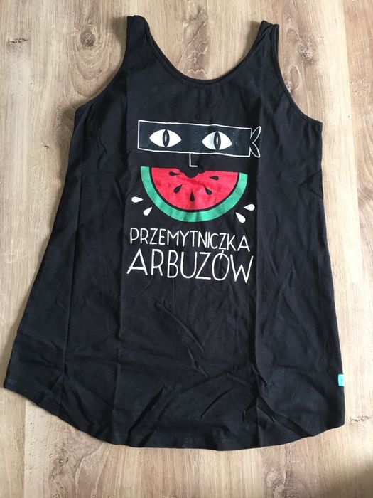 Podkoszulek na ciążowy brzuch