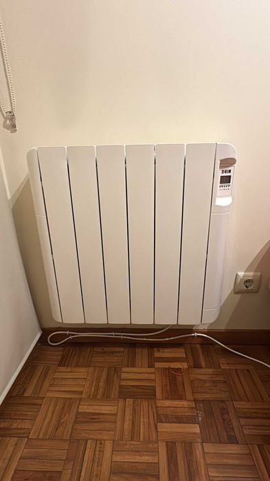 5 unidades aquecedores em otimo estado HJM Cerâmicos. Todos a funcionar. Vamos vender porque colocamos AC