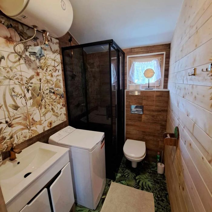 Domek na wynajem ,noclegi Jaworzno, domek z jacuzzi na wyłączność