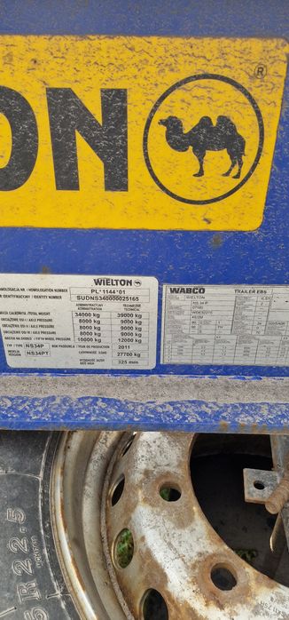 Naczepa podkontenerowa