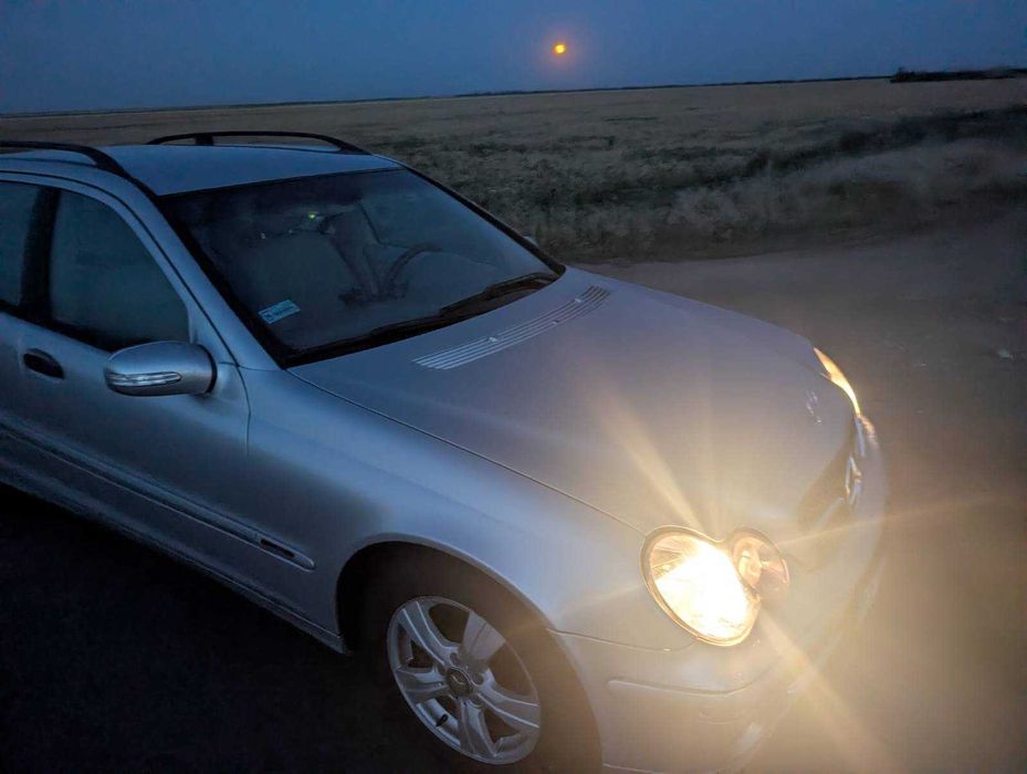 Mercedes-Benz C200 W203