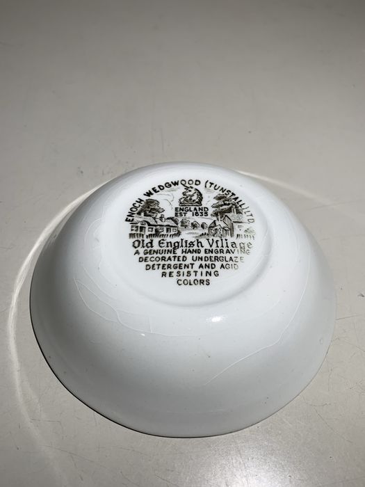 Porcelana Inglesa - pratos