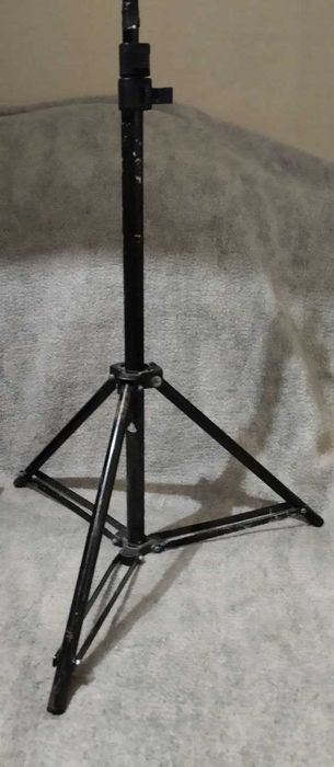 Фотовспышки,стойка для вспышки,зонтики,блок управления вспышками