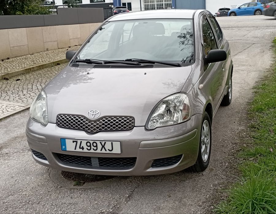 Toyota Yaris  1.0  83000 km