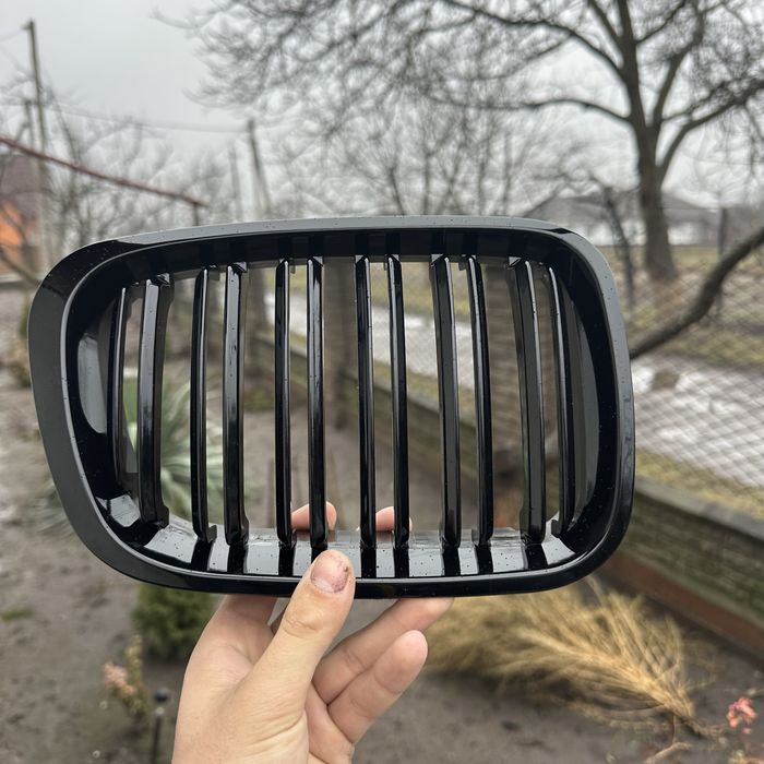 Решітки ноздри BMW E46 F10 F30 E70 E90 E70 E53 E39 F31 F11 F25 F15 F18