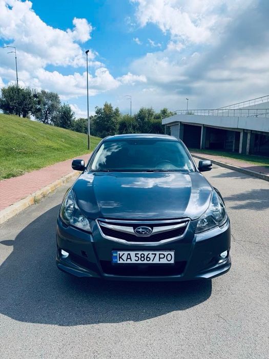 Subaru Legacy полная комплектация газ Е-4