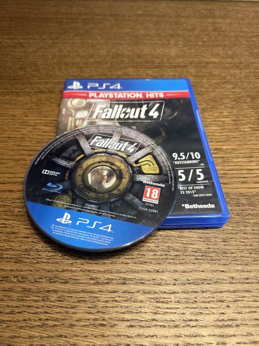 Playstation 4 slim 500GB em ótimo estado