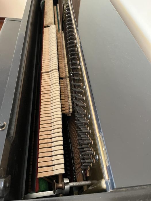 Pianino czarne Legnica