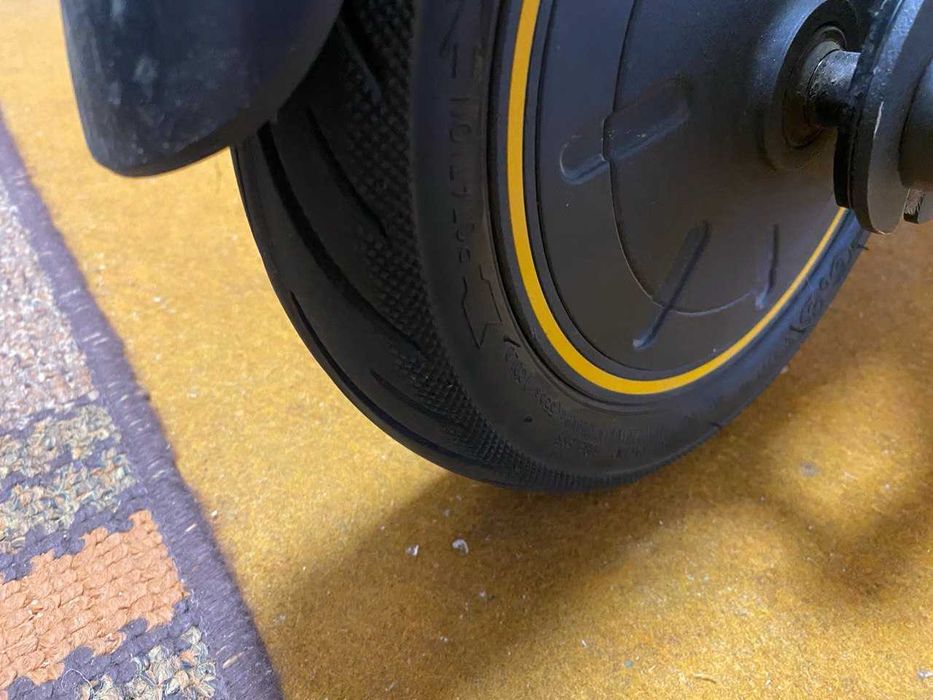 Електросамокат Ninebot by Segway MAX G30 (40.30.0000.00)