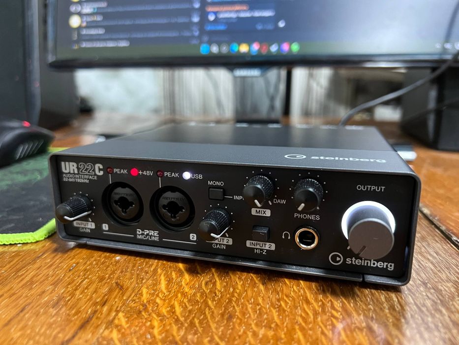 Steinberg UR22C звуковая карта, аудиоинтерфейс, идеал