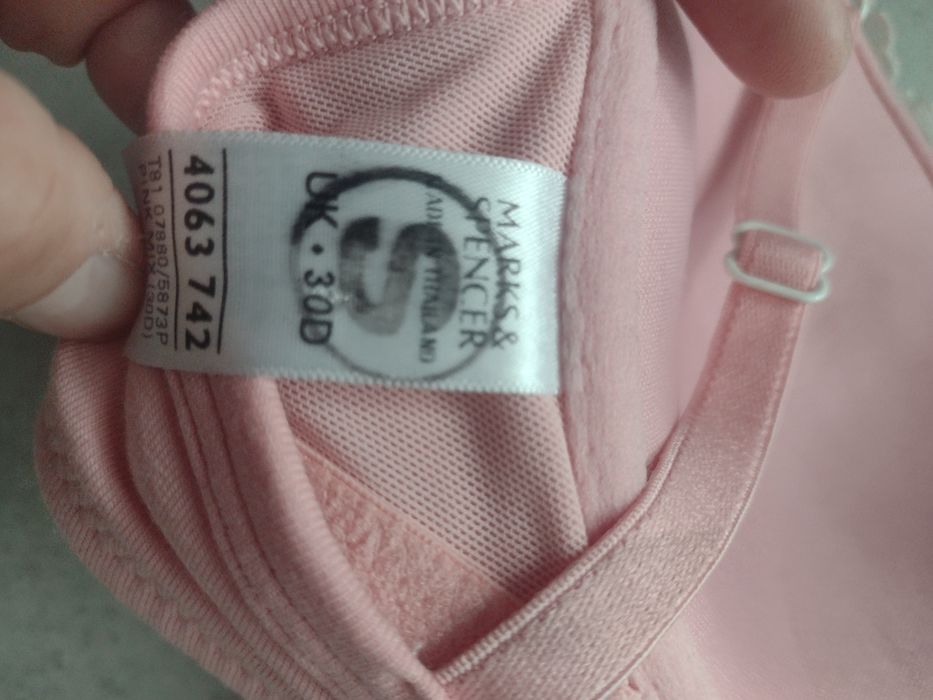 Nowy.biustonosz r S M&S