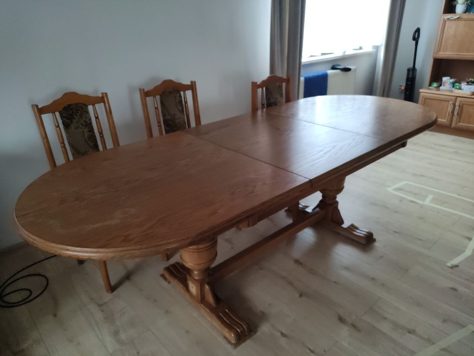 Stół do salonu/jadalni + 6 krzesel gratis!