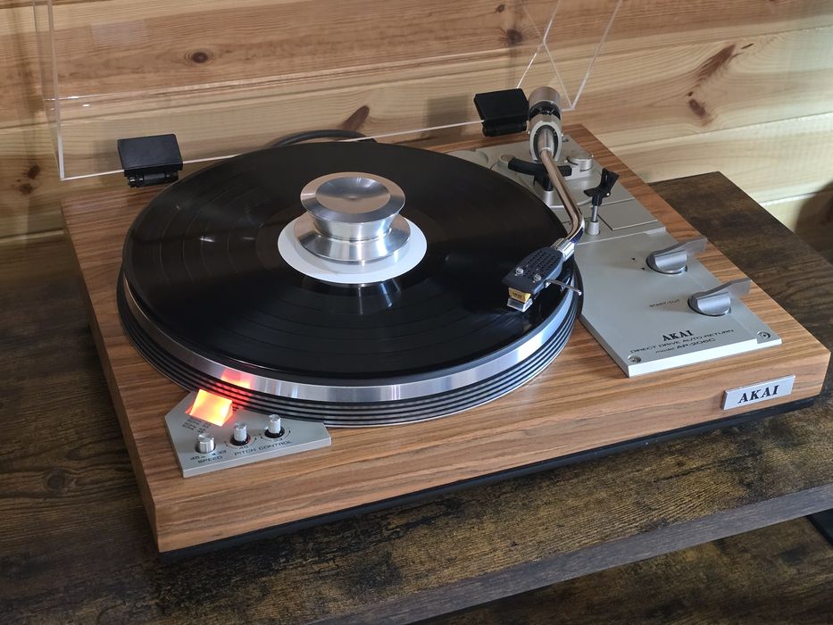 Gramofon Akai ap 206 Direct drive