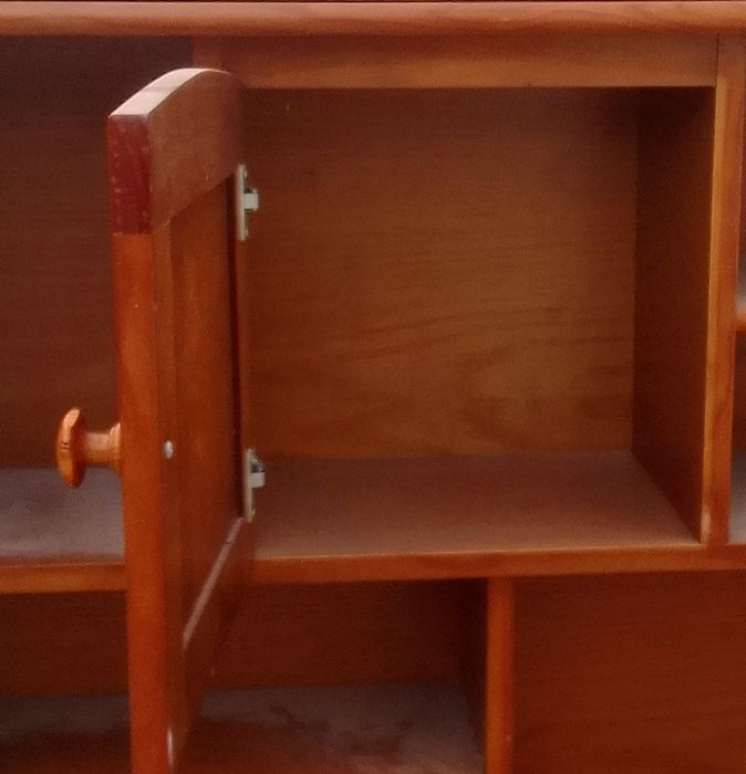 Armário de arrumação.