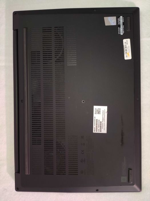 Lenovo Thinkpad P1 (GEN 5) 4K TOUCH I7-12800H 16/512GB SSD RTX A1000
