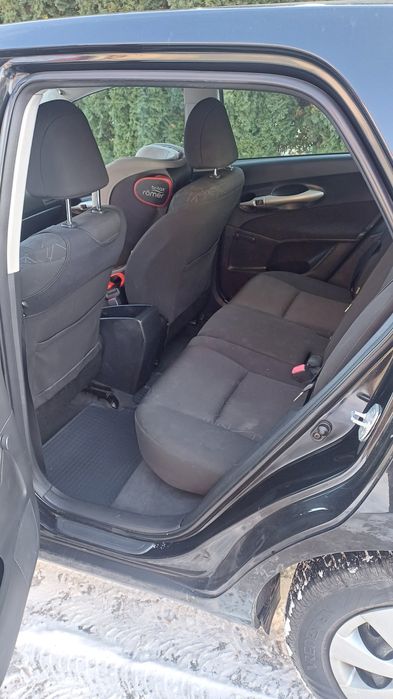 Toyota Auris 2009 r Gaz