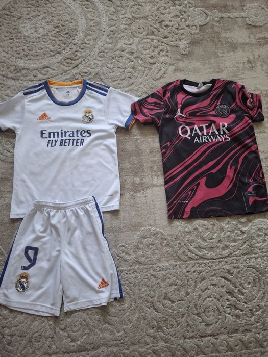 Футбольна форма 140 ріст.