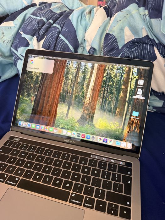 Macbook pro dobry stan