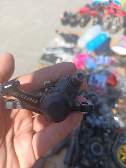 Продам машинки jemota і Tektrovski