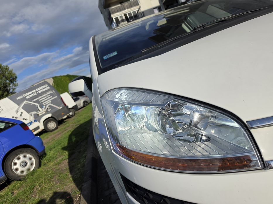 Citroen C4 Picasso bardzo zadbany