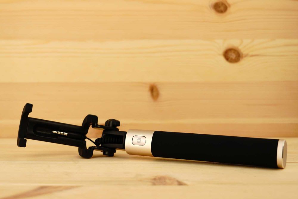 Huawei Power Box - Power Bank, Selfie Stick ,Cabo Dados Micro-USB USB