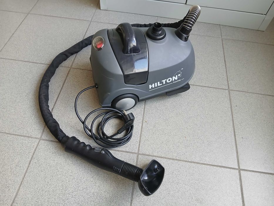 Вертикальна парова праска HILTON HGS 2863.