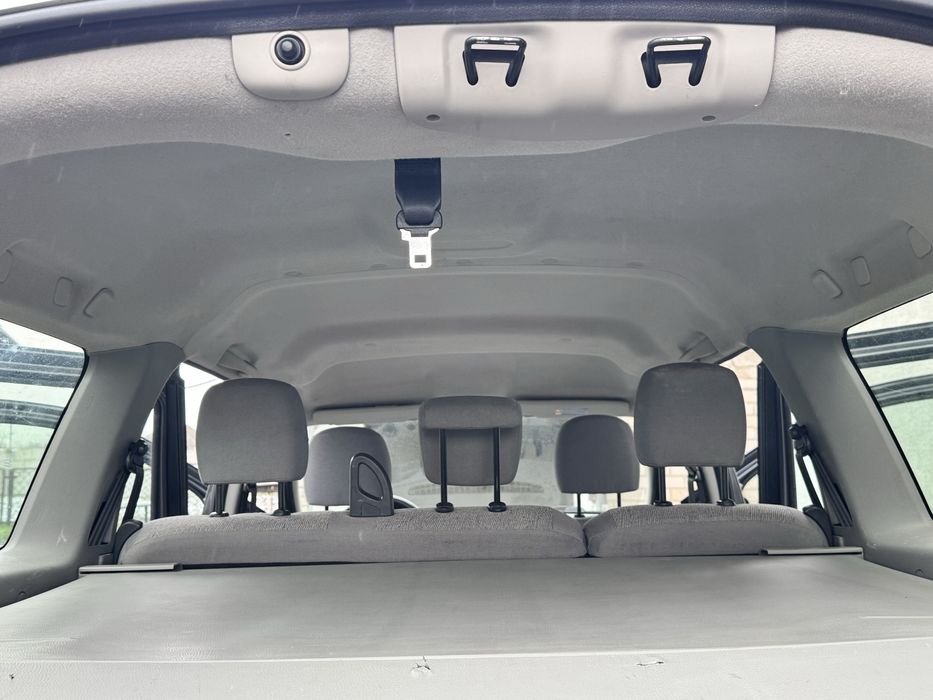 Дача Логан MCV 2010 рік 1.6.