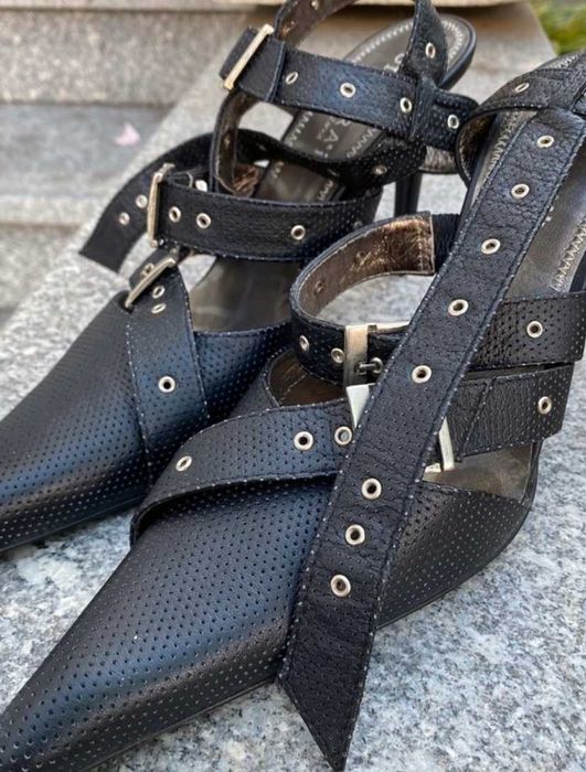 sapatos pretos Dibrera