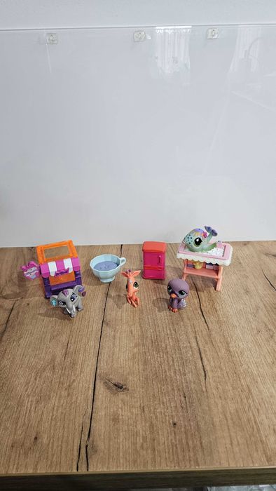 Littlest Pet Shop FRIENDS , 4 figurki