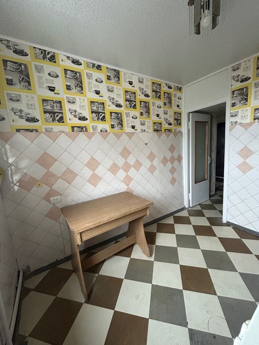 2х кімнатна р-н Варус