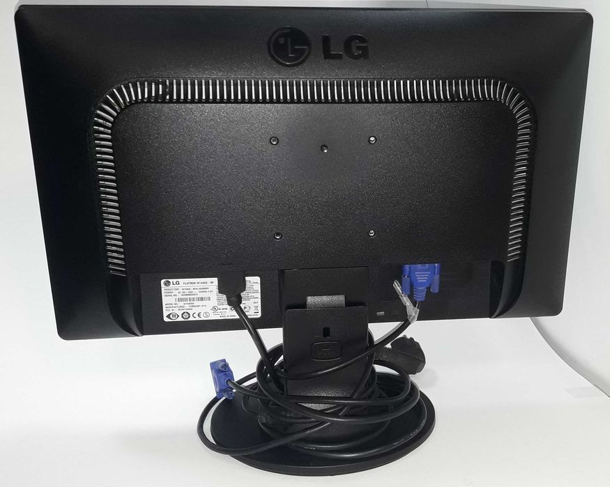 Монітор LG Flatron W1946S-BF