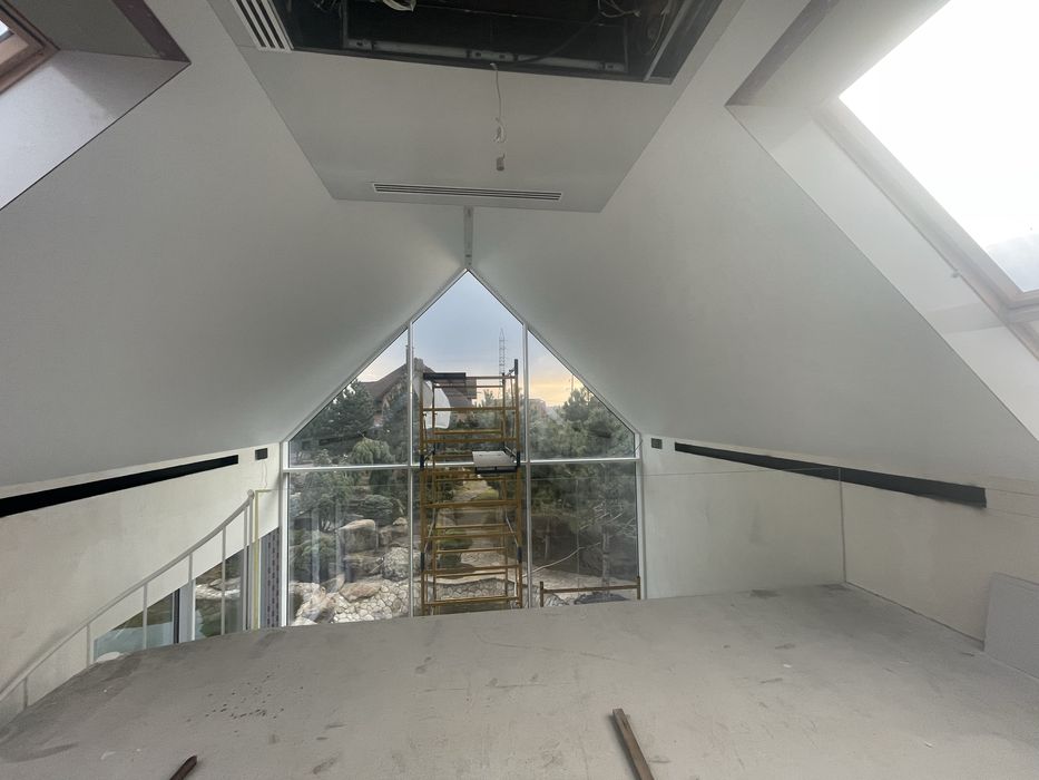 Натяжні стелі Акція 35% на плівку з01.02по28.02 Ремонт злив води потол