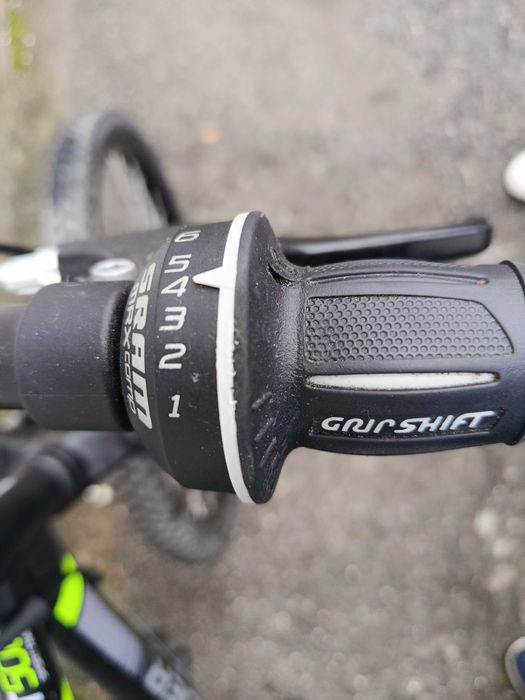 Bicicleta Rockrider ST500 roda 24