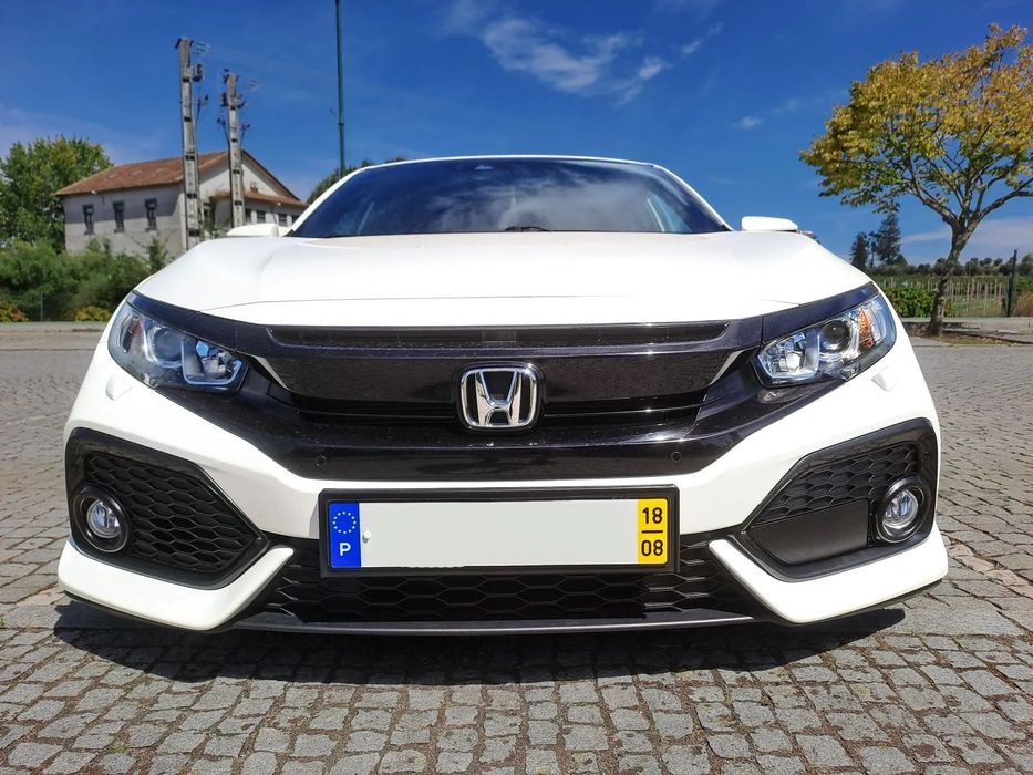 Honda Civic 1.0 i-VTEC Elegance Navi