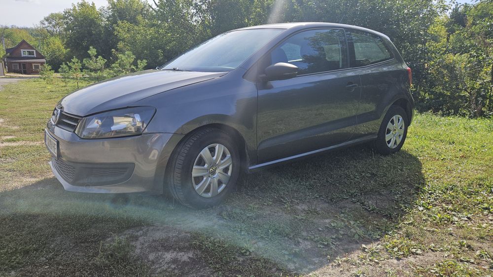 Volkswagen Polo 2010, 1,2 бензин