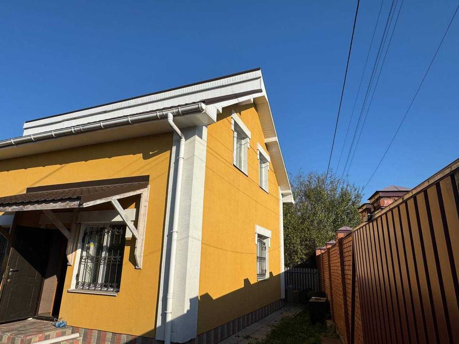 Просторий будинок 175 м² з ремонтом у Гуровщині 9 соток, газ, охорона