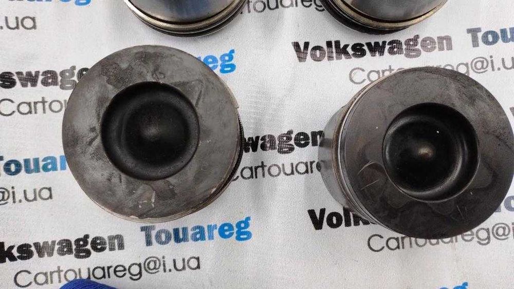 Поршень 059107065BJ 059107065FN Volkswagen Touareg \ Audi Q7 3.0 TDi